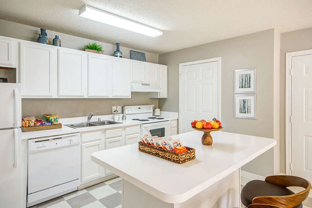 Milestone Apartments