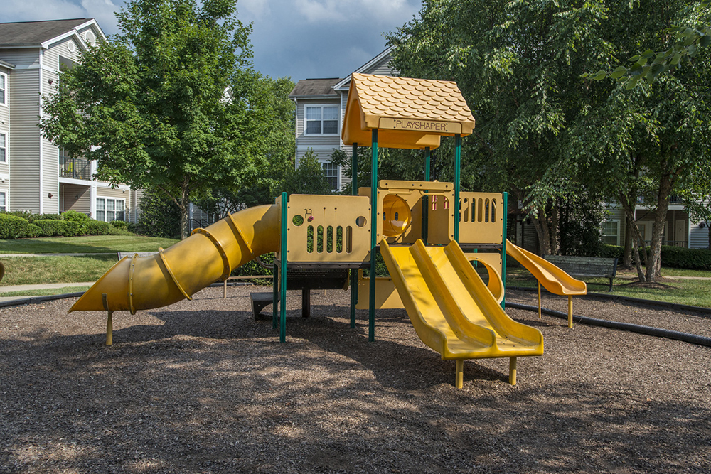 Milestone Apartments