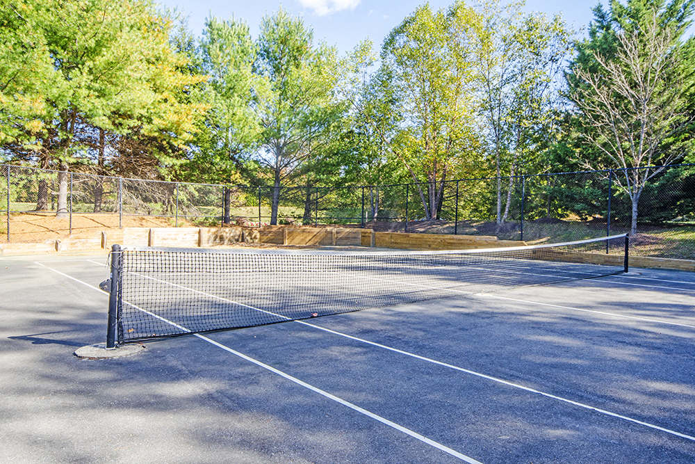 Milestone Apartments