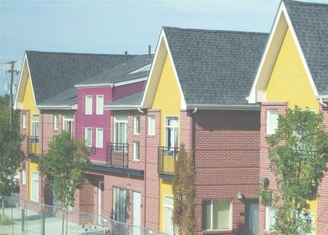 Florence Square | Aurora Apartments