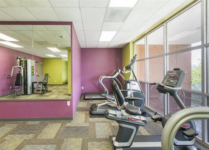 Florence Square | Aurora Apartments