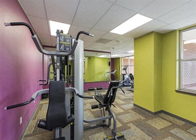 Florence Square | Aurora Apartments