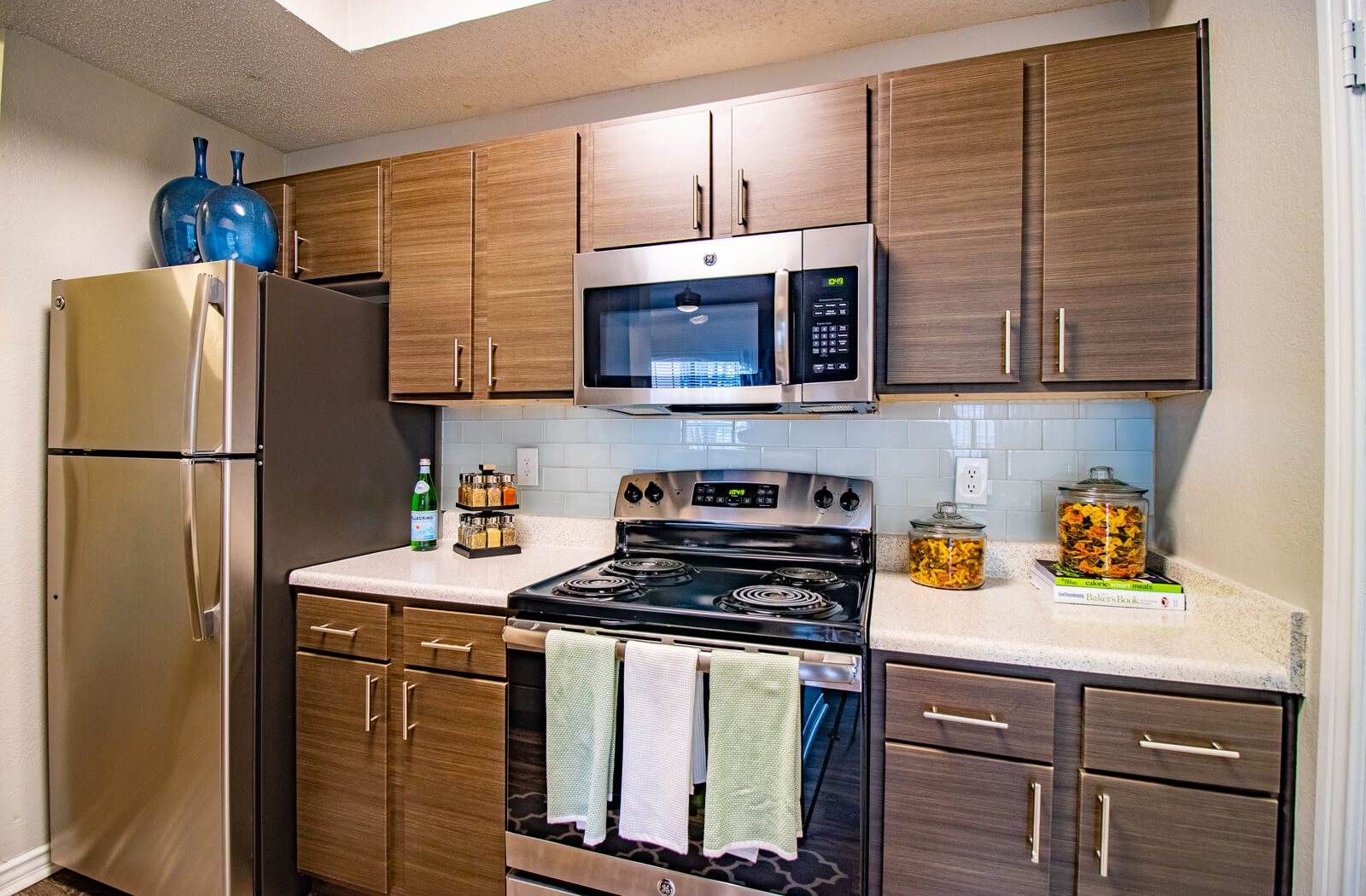 Lakeshore at Preston Apartments in Plano, TX