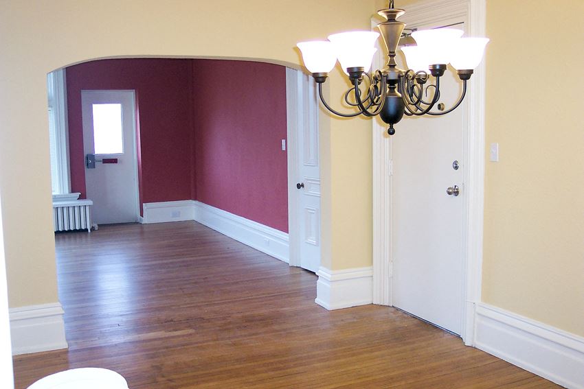 a view of the dining room from the living room