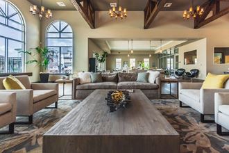 Elk Grove Apartments -Vasari Luxury Apartment Homes Clubhouse Lounge Area