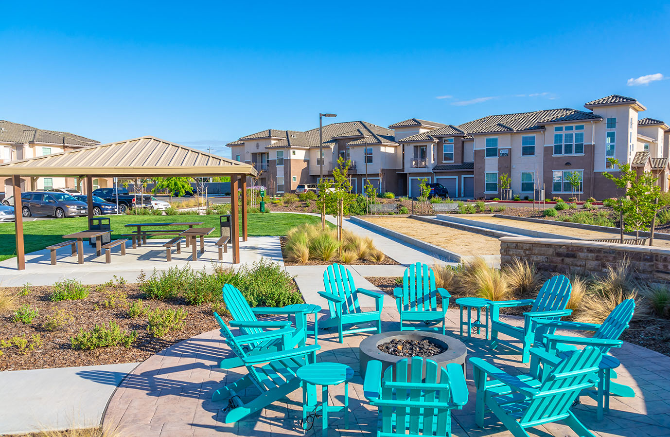 Vasari Apartments Elk Grove Seating