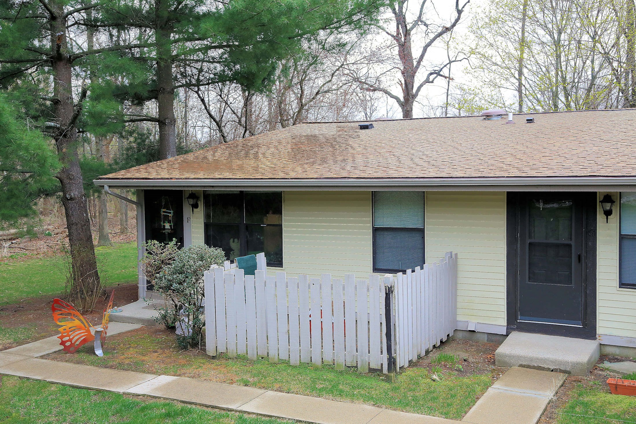 Forest View Apartments, 1727 Montgomery Ct., Haslett, MI RentCafe