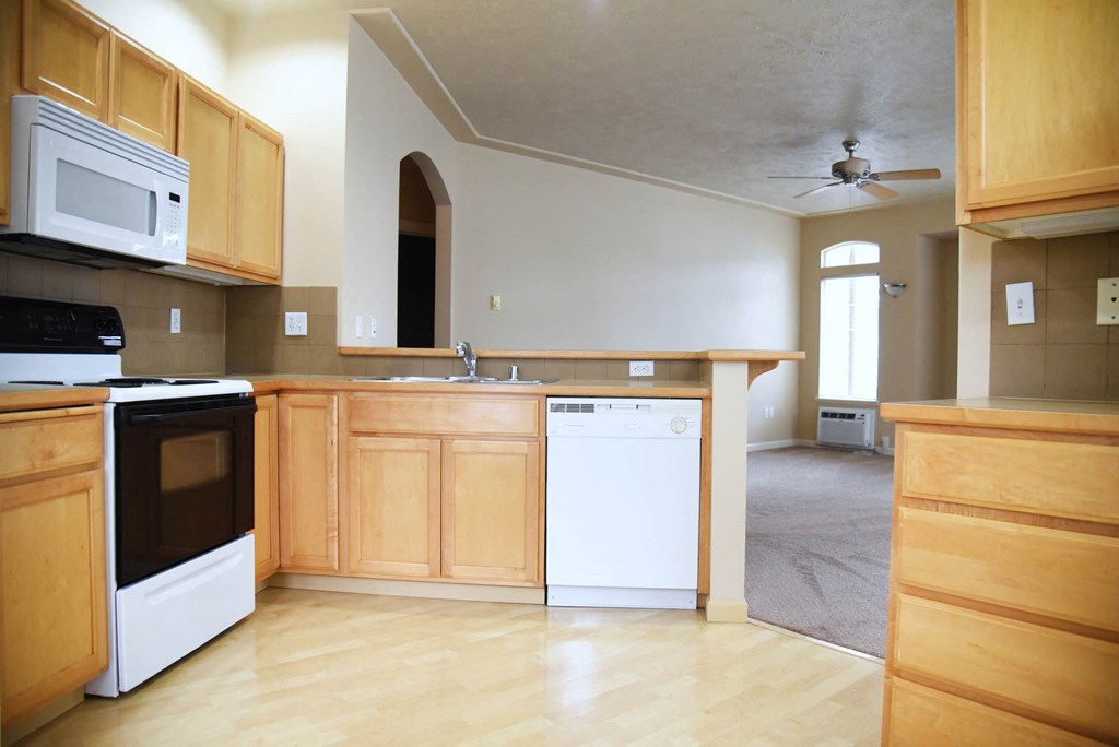 Fully Equipped Kitchen at Artisan Apartments, Spokane, 99223