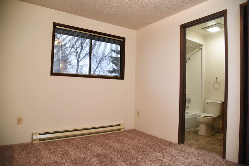 Unfurnished Bedroom Unfurnished Bedroom at Napa Apartments, Spokane