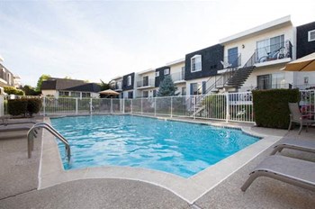 1111 Weyburn Lane Studio-2 Beds Apartment for Rent - Photo Gallery 5