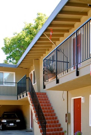 700 Coleman Avenue 1-2 Beds Apartment for Rent - Photo Gallery 2