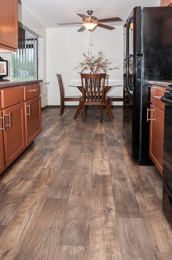 8100 Bass Lake Road Studio-2 Beds Apartment for Rent - Photo Gallery 3