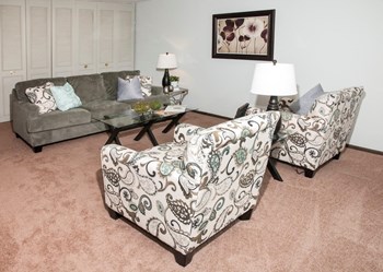 8100 Bass Lake Road Studio-2 Beds Apartment for Rent - Photo Gallery 6
