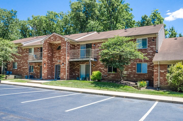 Future Resident Parking at Bradford Ridge Apartments, Bloomington, 47403