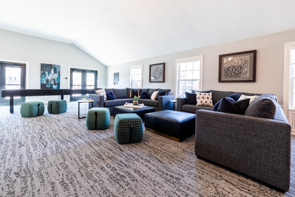 Lounge space in clubhouse at Governor Square Apartments, IN, 46032