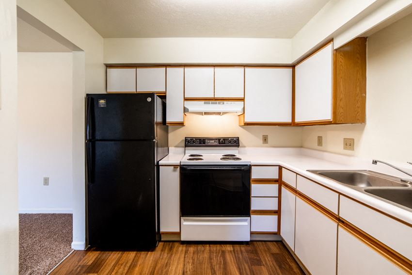 Bradford Run Apartments, 3604 Briarwick Dr, Kokomo, IN RentCafe