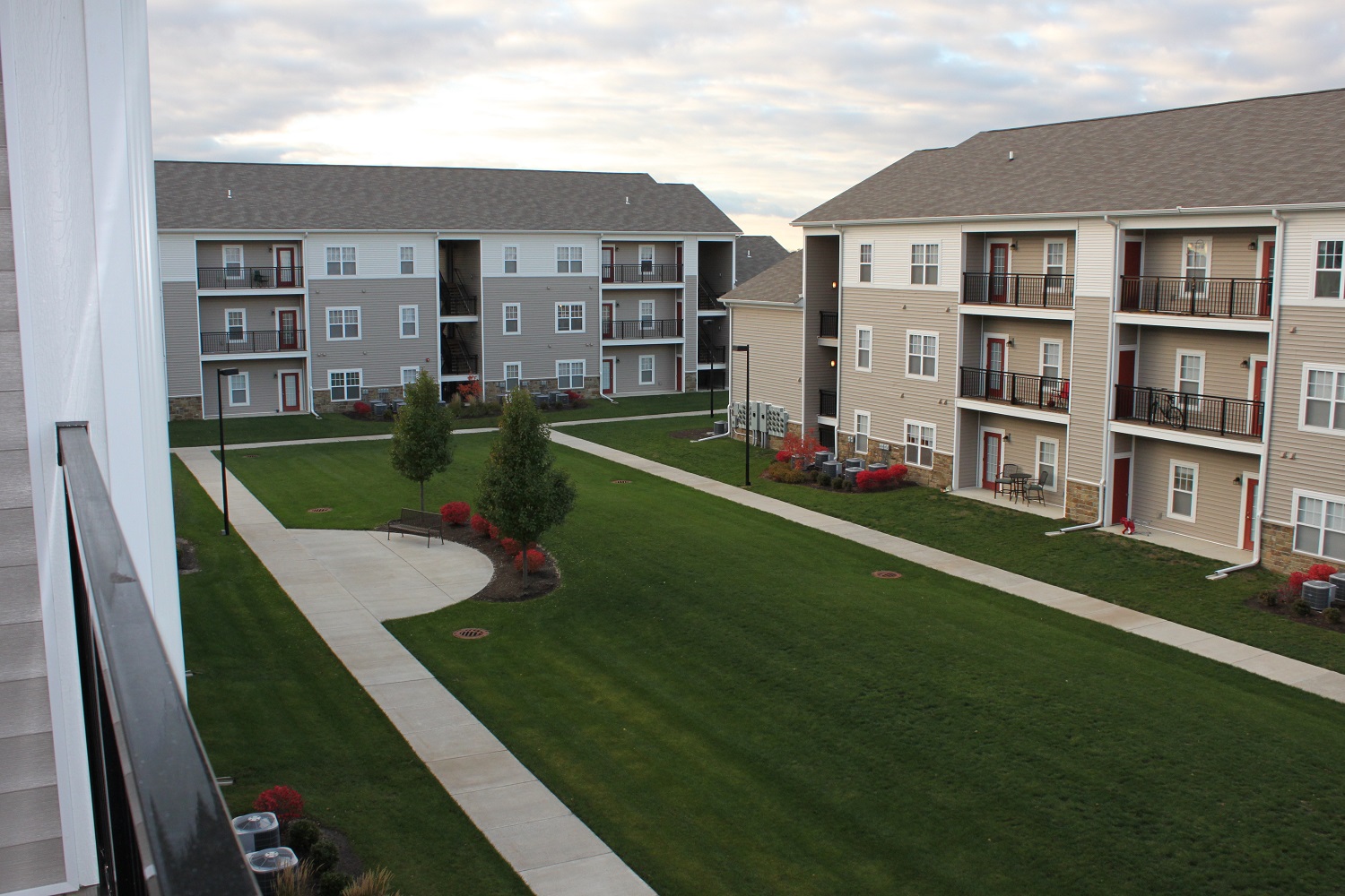 Apartments in Peoria, IL Apartments at Grand Prairie