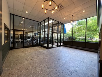 869 W. Buena Ave. Studio-2 Beds Apartment for Rent - Photo Gallery 2