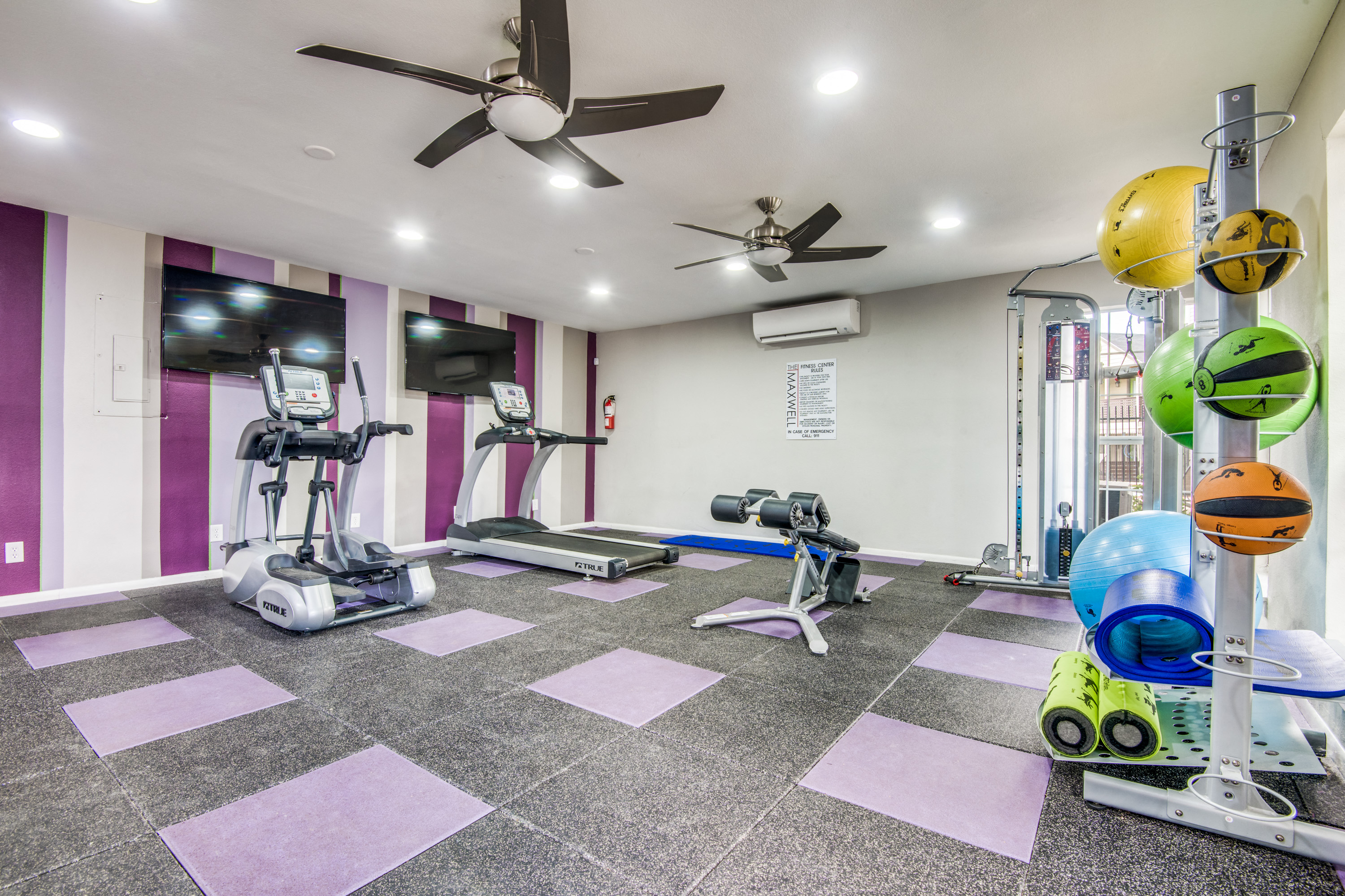 Ole Madrid San Diego Used To Be Our Favorite Restaurant San Diego Inspirational Celebrities Madrid