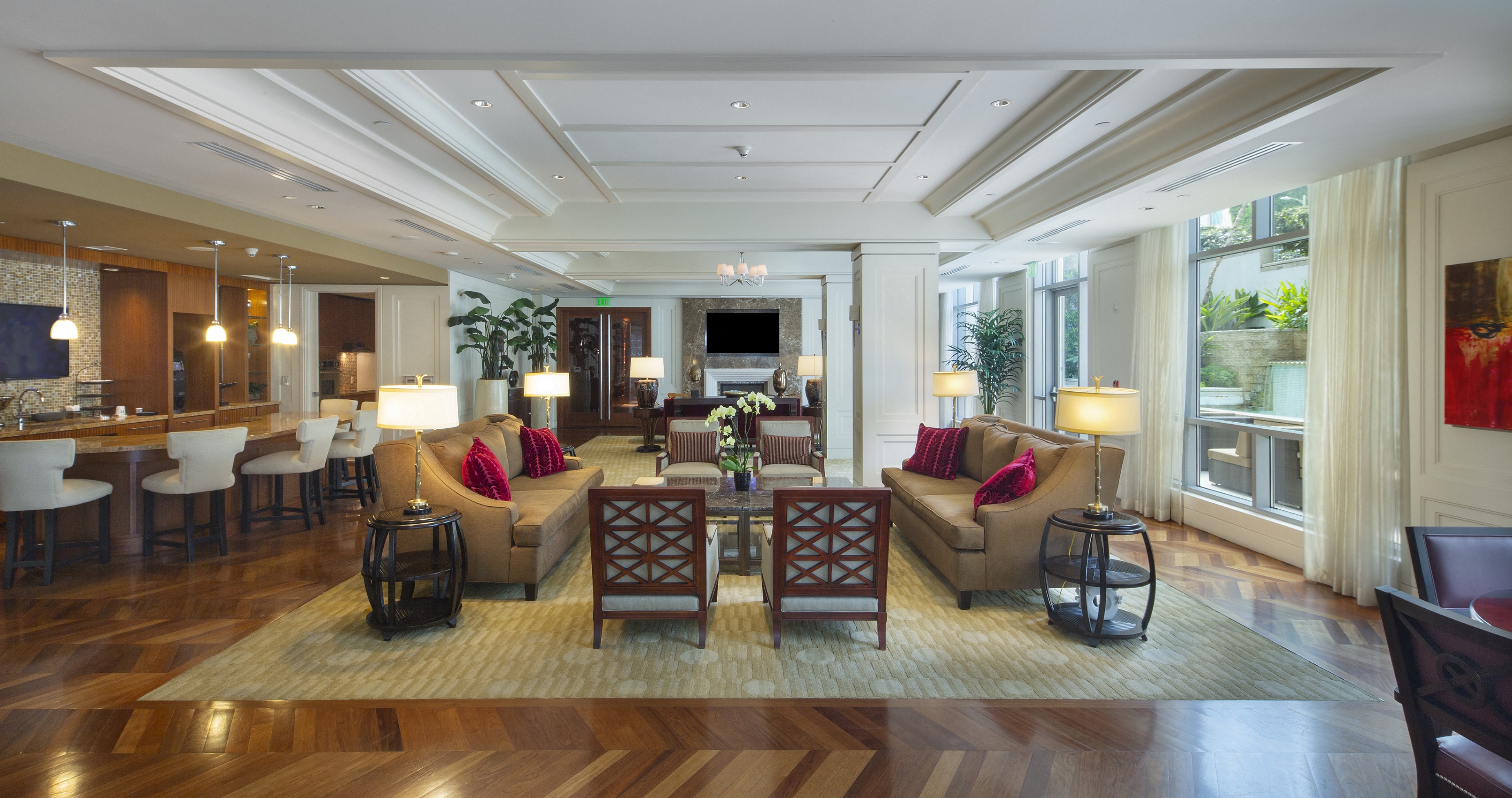 Photo Gallery | mysuite at Wilshire Victoria