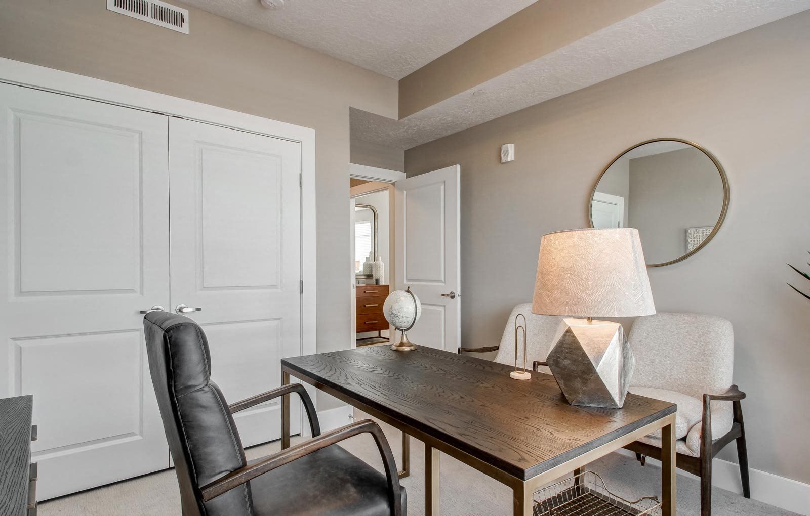 Apartments in Sandy For Rent Icon 9700