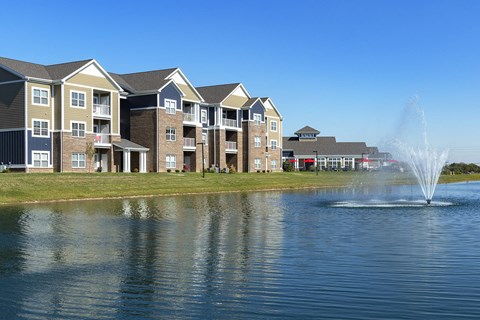 lake with fountain at Thirteen01 at Hartman Lakes, Shiloh, Illinois