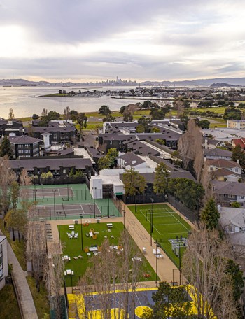 South Shore Apartments South Shore Apartments - Photo Gallery 4