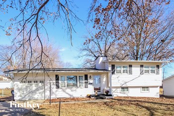 Image for 2000 NE 64th Street Gladstone, MO 64118 - 2000 NE 64Th Street