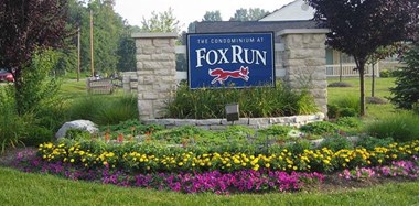 600 Fox Run Circle South 2 Beds Apartment for Rent
