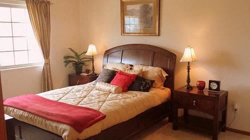 4251 Strattford Circle West 1-2 Beds Apartment for Rent - Photo Gallery 1