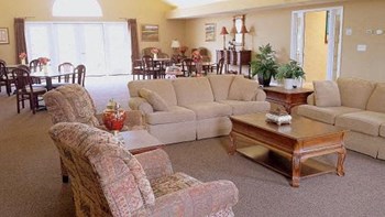 4251 Strattford Circle West 1-2 Beds Apartment for Rent - Photo Gallery 2