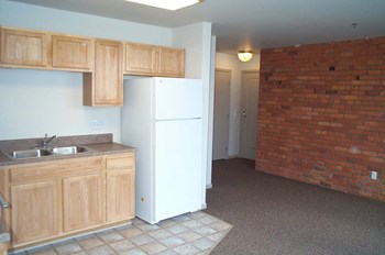 1920 25th Street Studio-2 Beds Apartment, Affordable for Rent - Photo Gallery 17