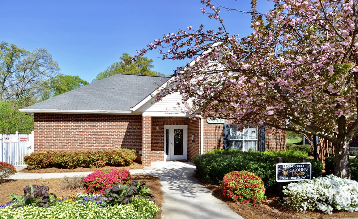 Carolina Oaks Apartments Apartments in Greensboro, NC