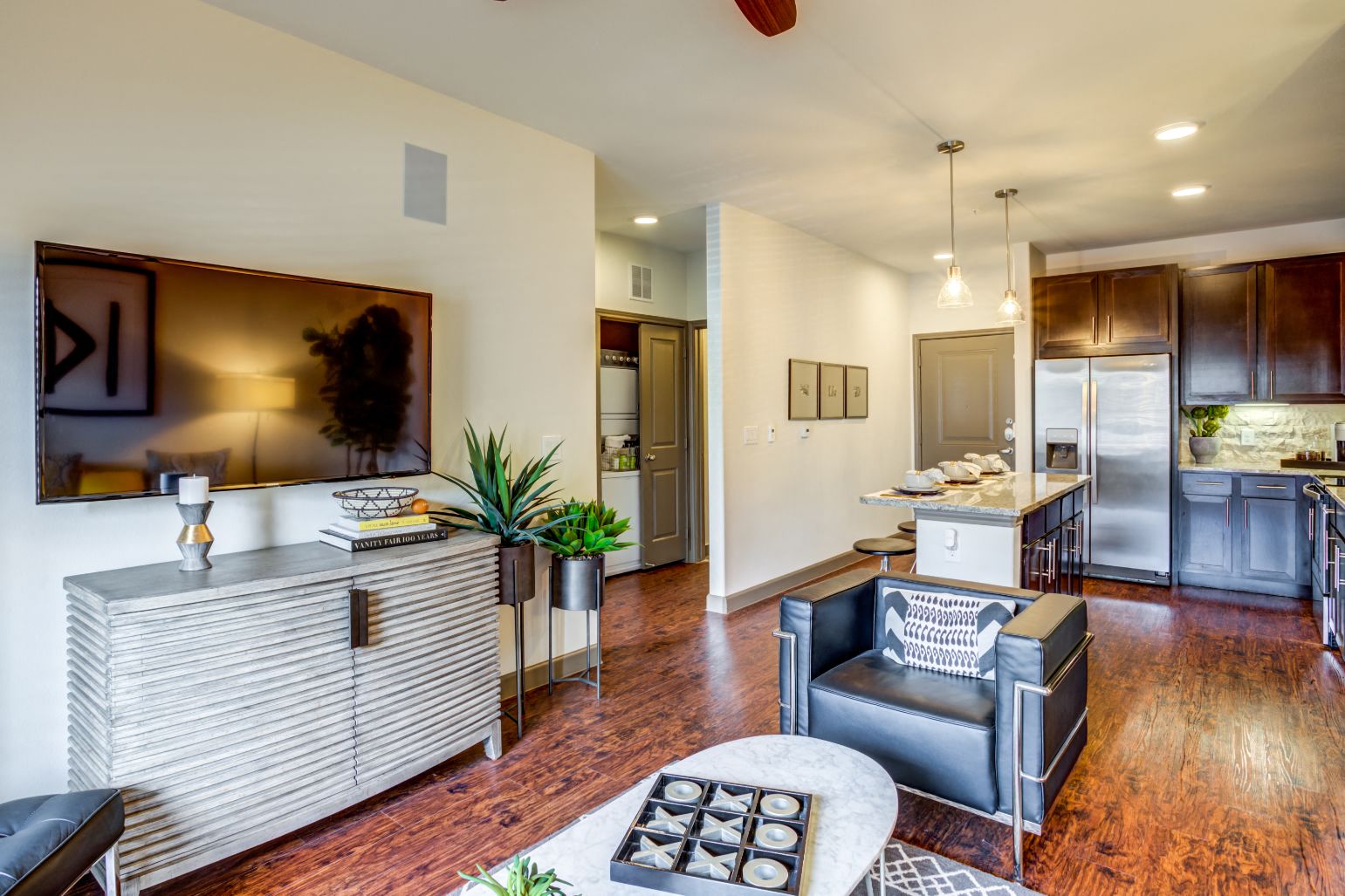 ARIUM Spring Crossing