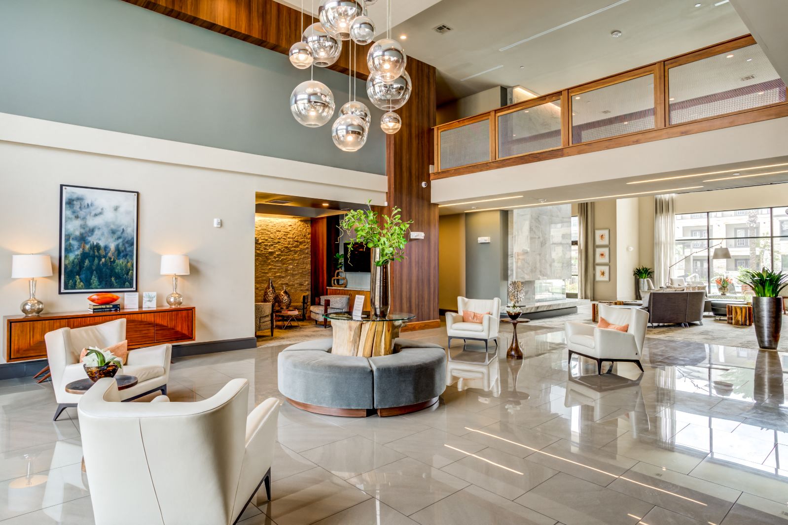 ARIUM Spring Crossing