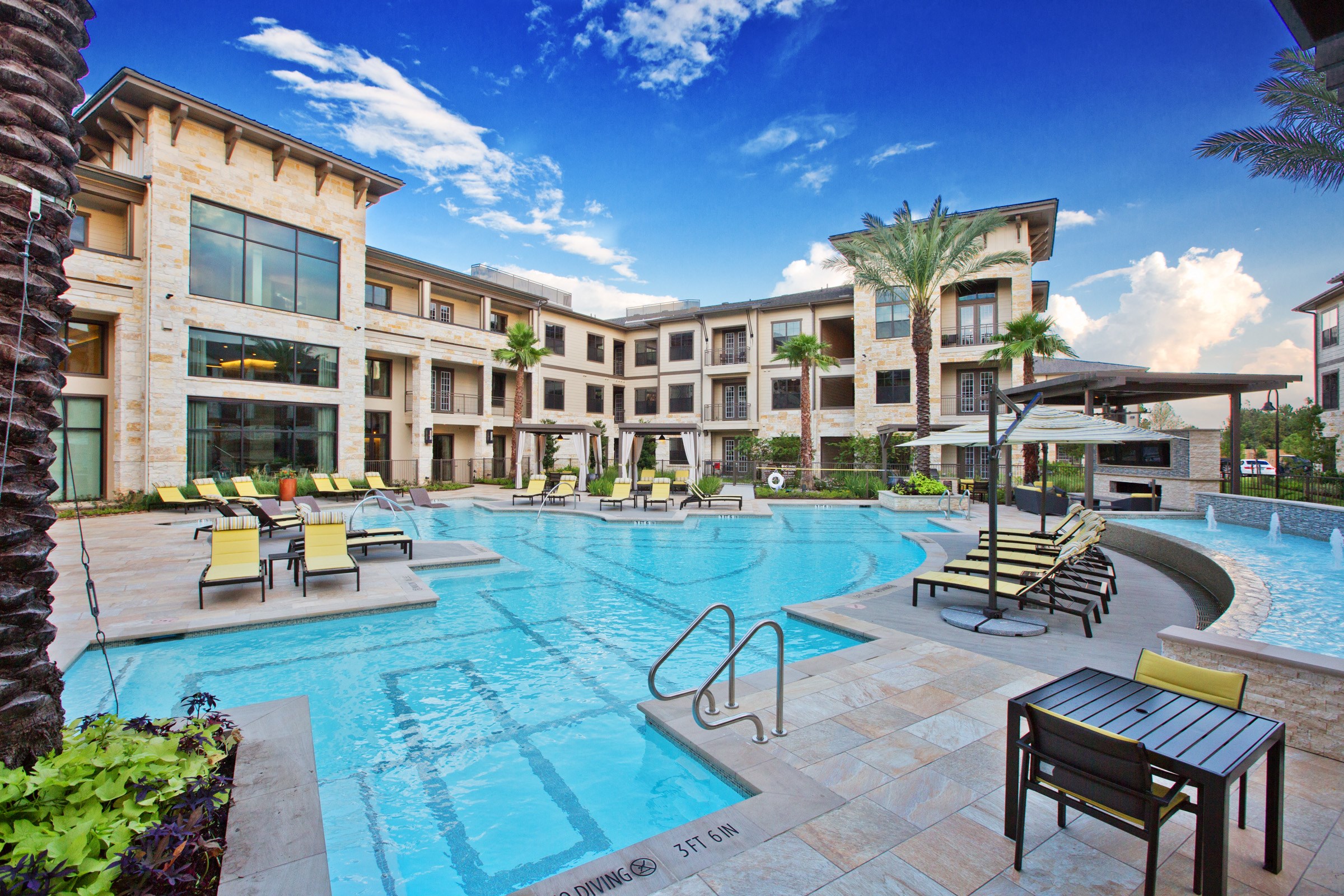 25 Best Luxury Apartments in The Woodlands, TX (with photos) | RENTCafé