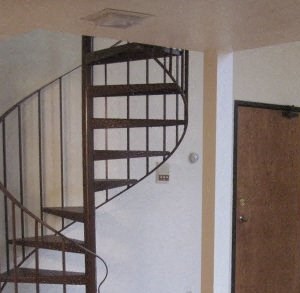 30 N Elm St 1-3 Beds Apartment, Student for Rent - Photo Gallery 3