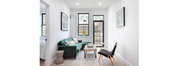 Coliving Room in a Three Bedrooms Duplex