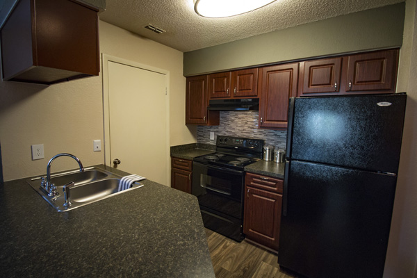 The Glades Apartments In Altamonte Springs Fl The Glades Provides A High Standard Of Living At An Excellent Location And With Dedicated Service You Ll Feel Right Home