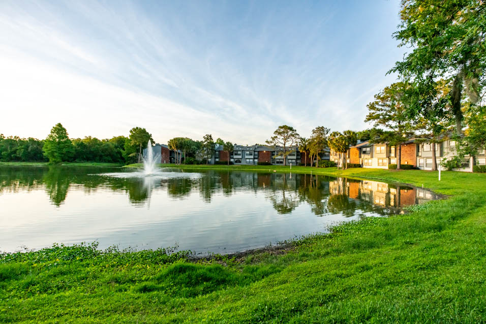 Lake and fountain at Timberlake in Altamonte Springs