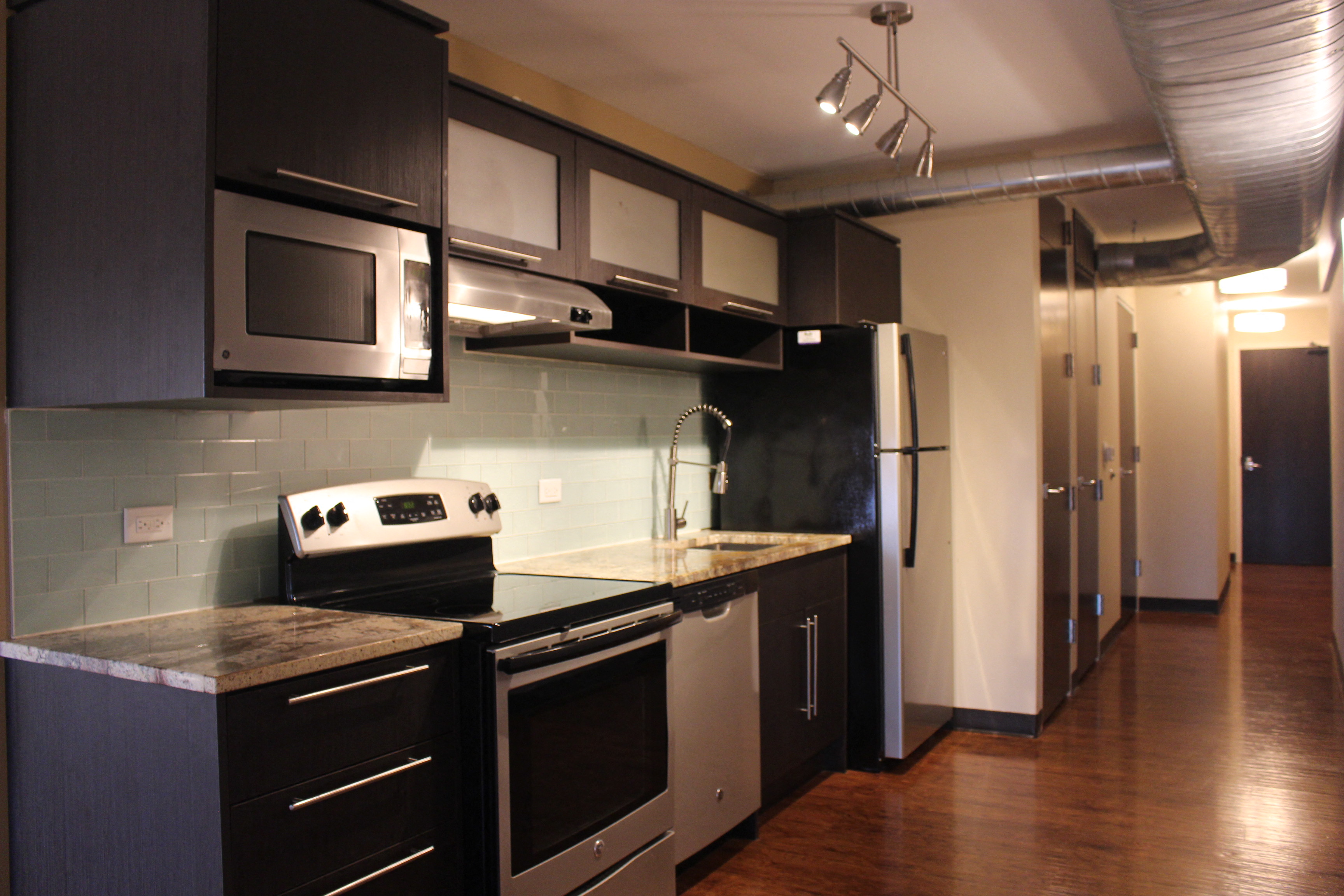320 North 8th Studio-3 Beds Apartment for Rent - Photo Gallery 24