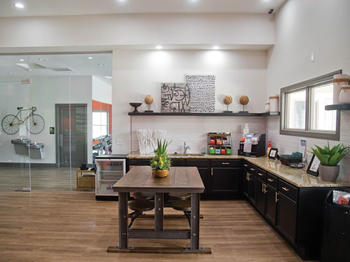 Coffee Bar at The Manor Homes of Eagle Glen, Raymore, MO