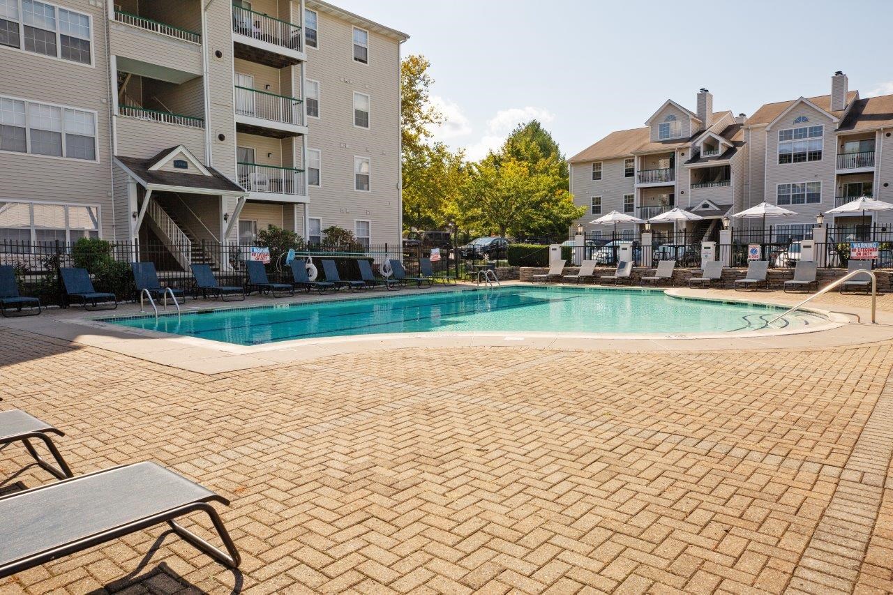 Town Walk At Hamden Hills Apartments, 100 Town Walk Dr, Hamden, CT