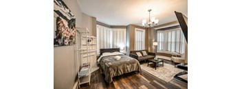 Grand Studio Furnished