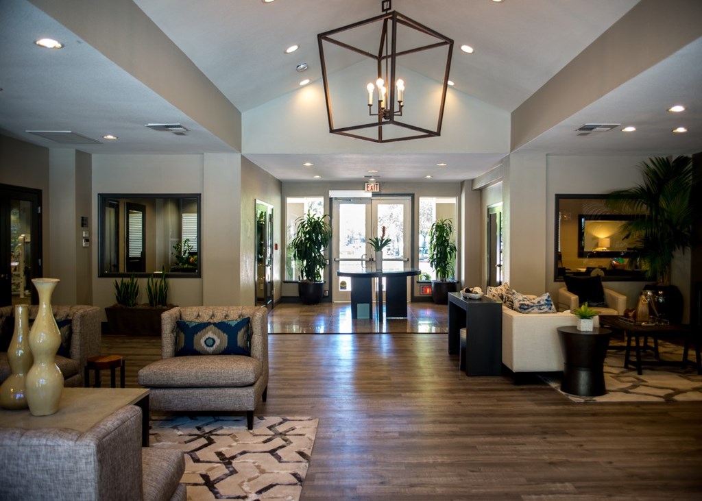 Clubhouse l Waterford Place Apartments in Folsom CA 