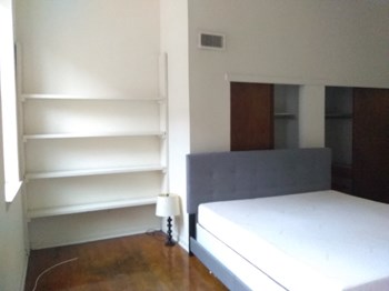 1013 Spruce Street Front 3 Beds House for Rent - Photo Gallery 6