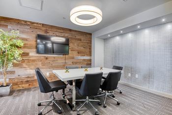 Conference room at Windsor at Hopkinton, 5 Constitution Ct, 01748