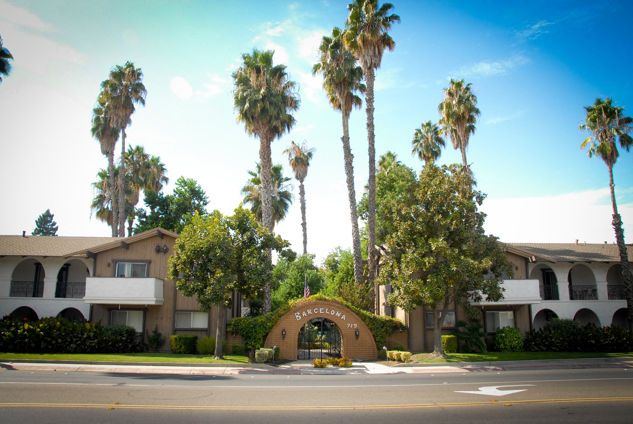 Barcelona Apartments Apartments in Visalia, CA