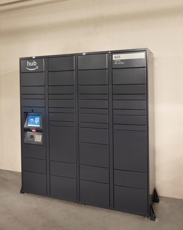 Parcel Lockers at 6th and G Apartments in San Diego, CA 