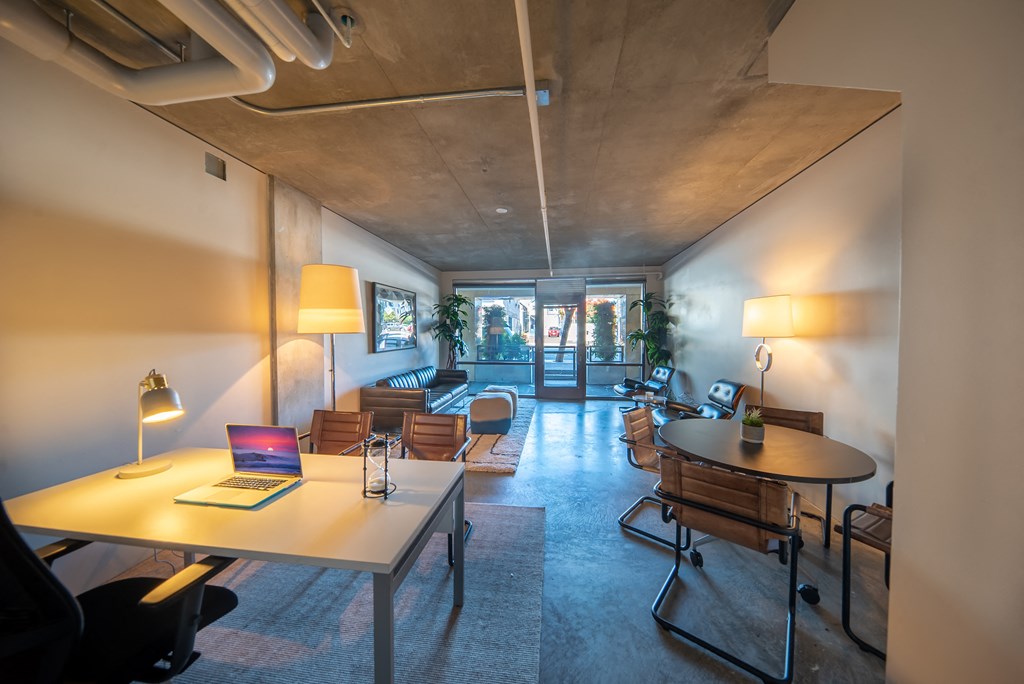 Community Lounge at 10th and G Apartments in San Diego, CA